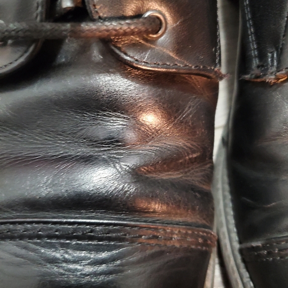 Bostonian Strada Men's Italian Dress Shoes - Picture 15 of 16